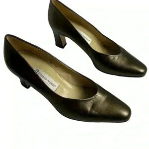 Etienne Aigner Women's Vintage Metallic Green Brown Leather Pumps Size 9
